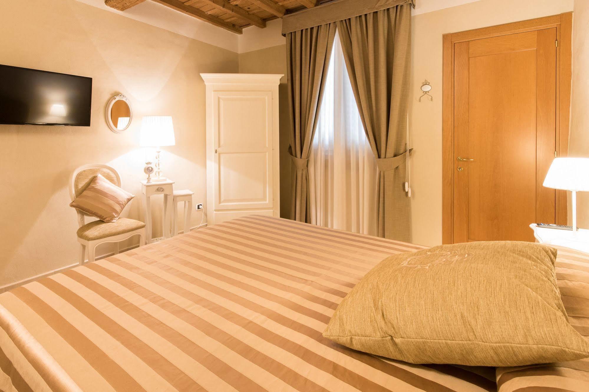Residenza Marchesi Pontenani Florence Exterior photo